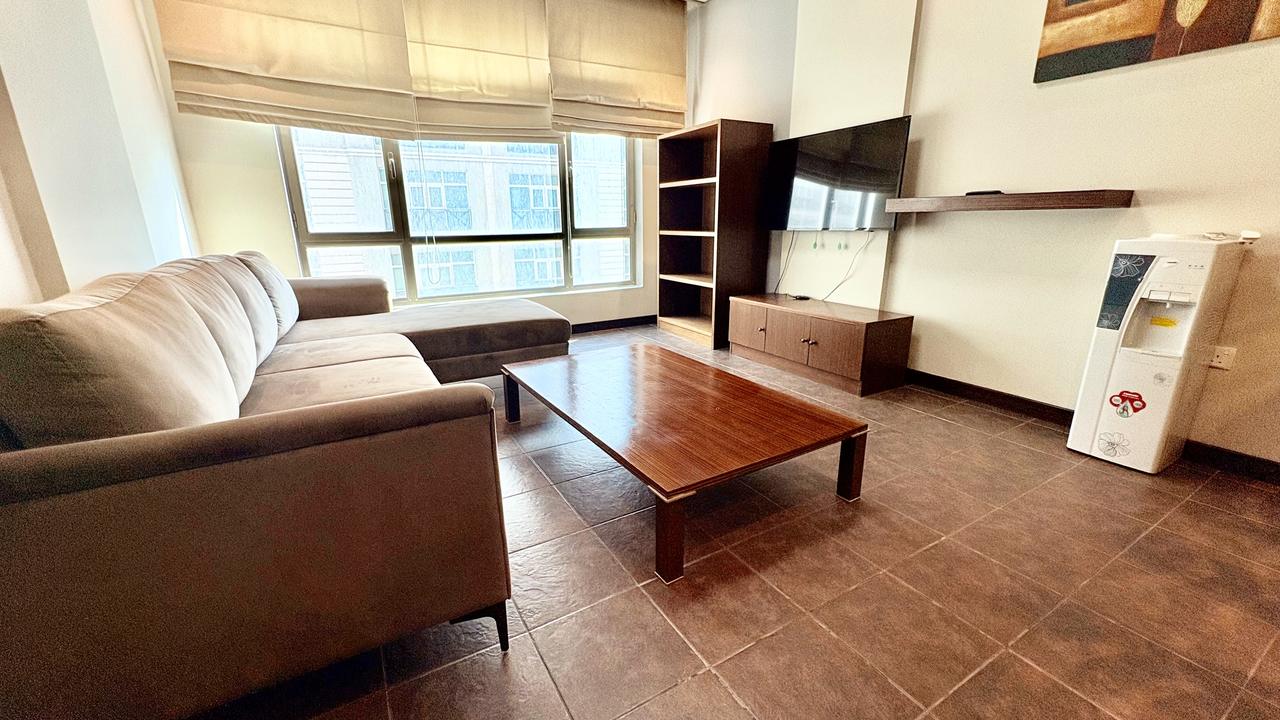 One Bedroom Apartment with Pool Access