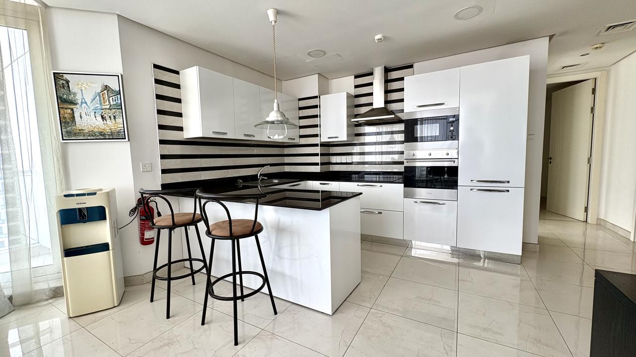 Two Bedroom Apartment with Pool and Gym