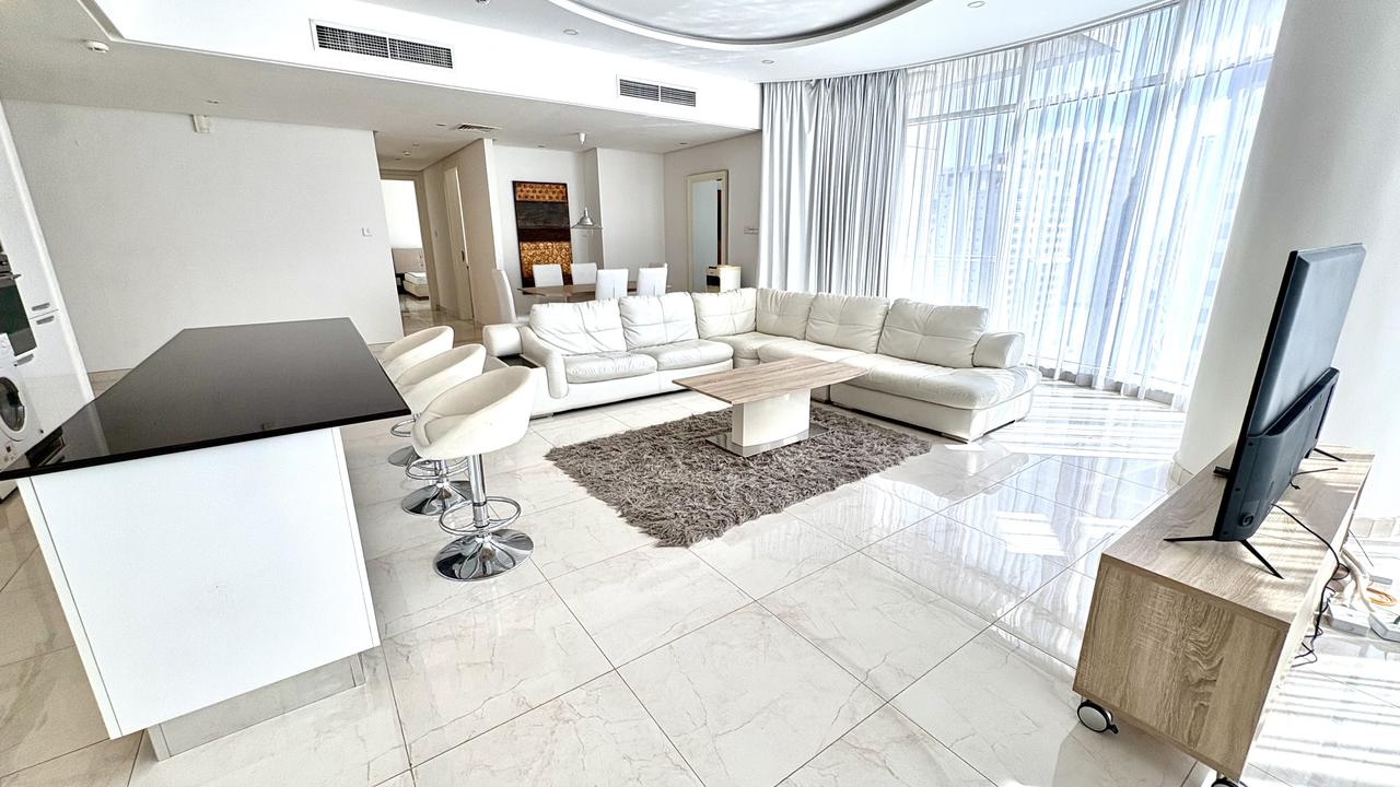 3-Bedroom Apartment with Pool and Gym