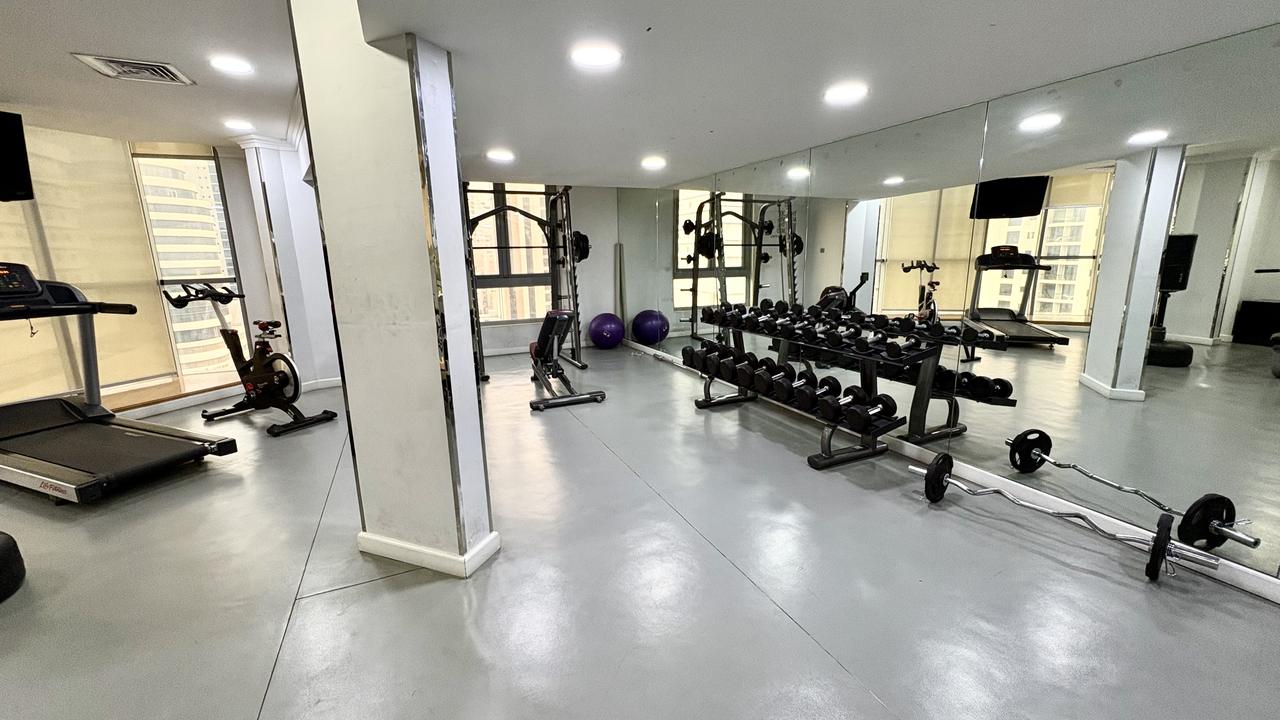 Two-Bedroom Apartment with Pool and Gym