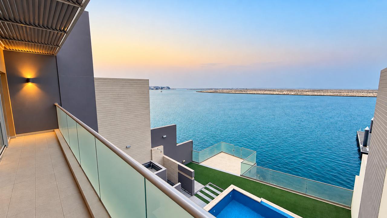 Four-Bedroom Villa with Private Jacuzzi and Garden