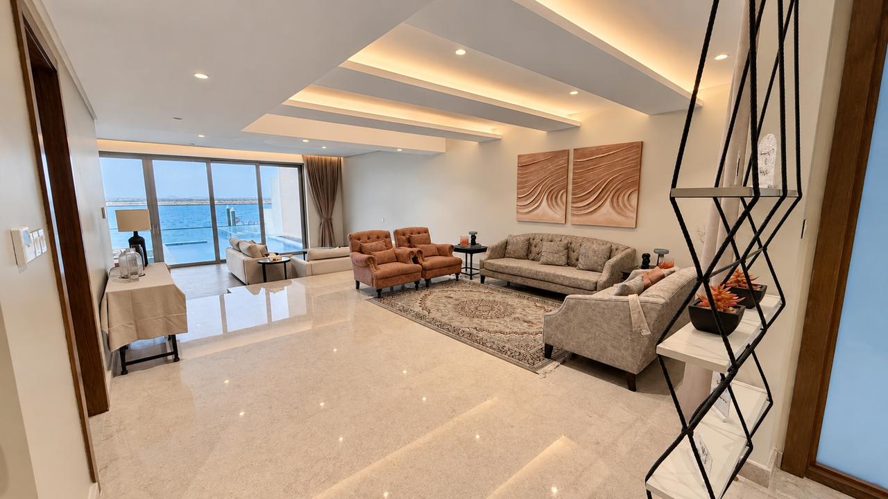 Four-Bedroom Villa with Private Jacuzzi and Garden