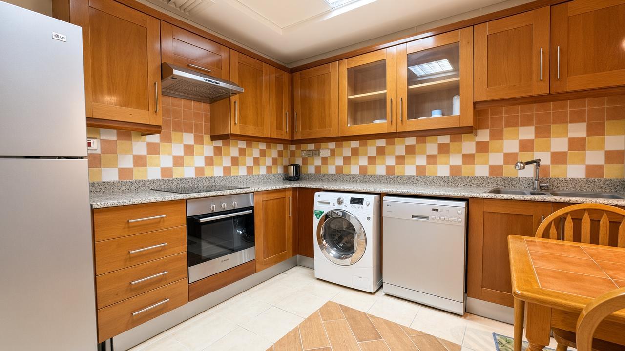 2-Bedroom Apartment with Pool and Gym