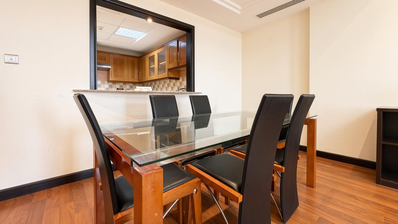 2-Bedroom Apartment with Pool and Gym