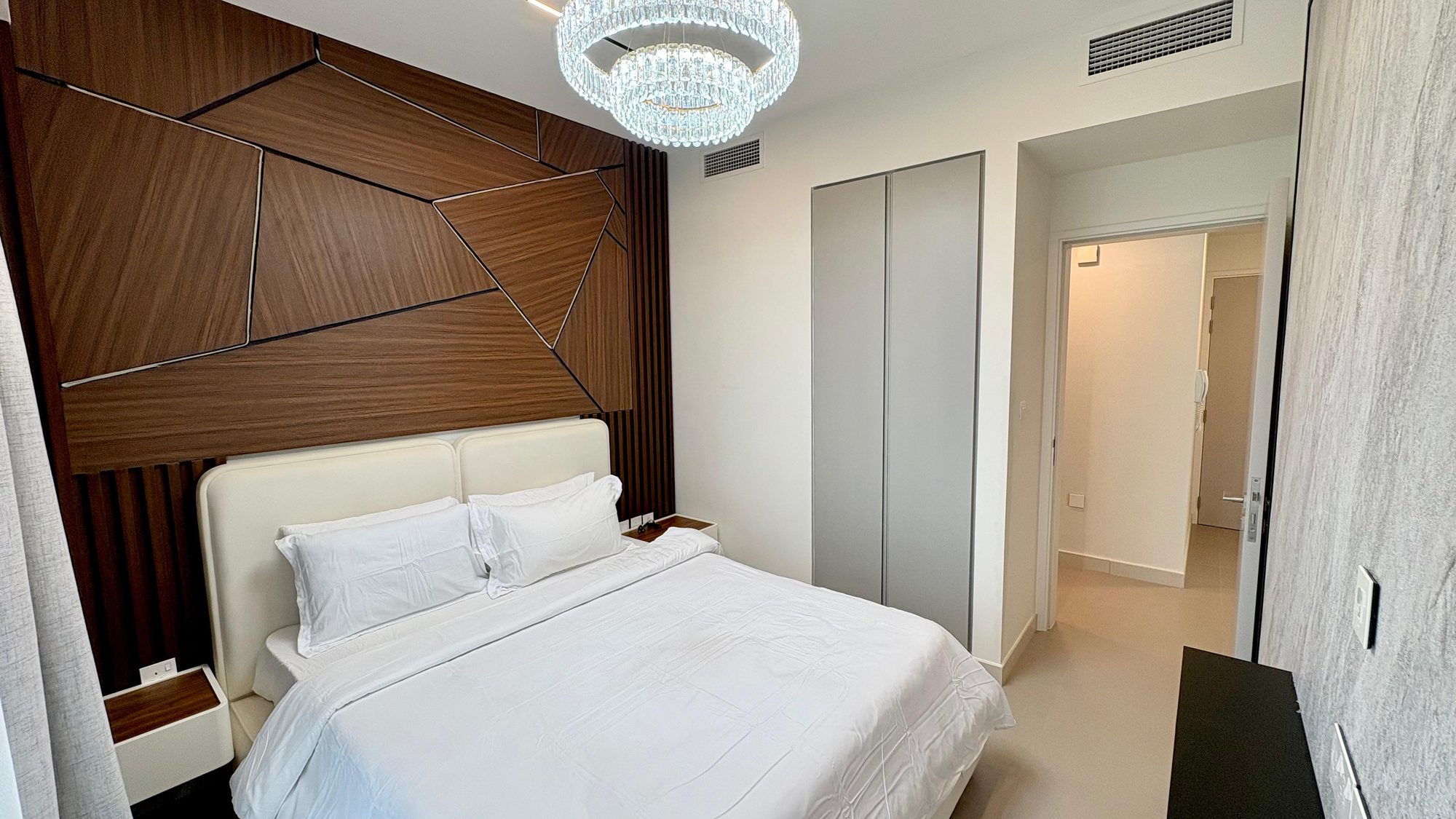 Two-Bedroom Apartment, 80sqm, Fully Furnished