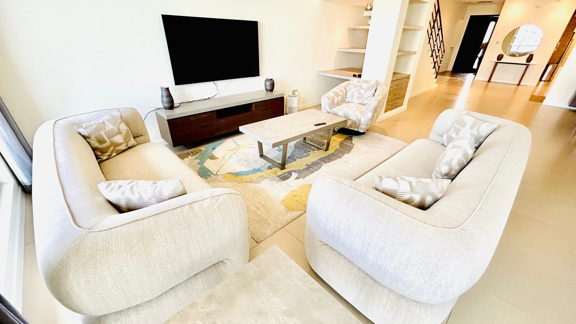 Four Bedroom Villa with Waterfront Setting