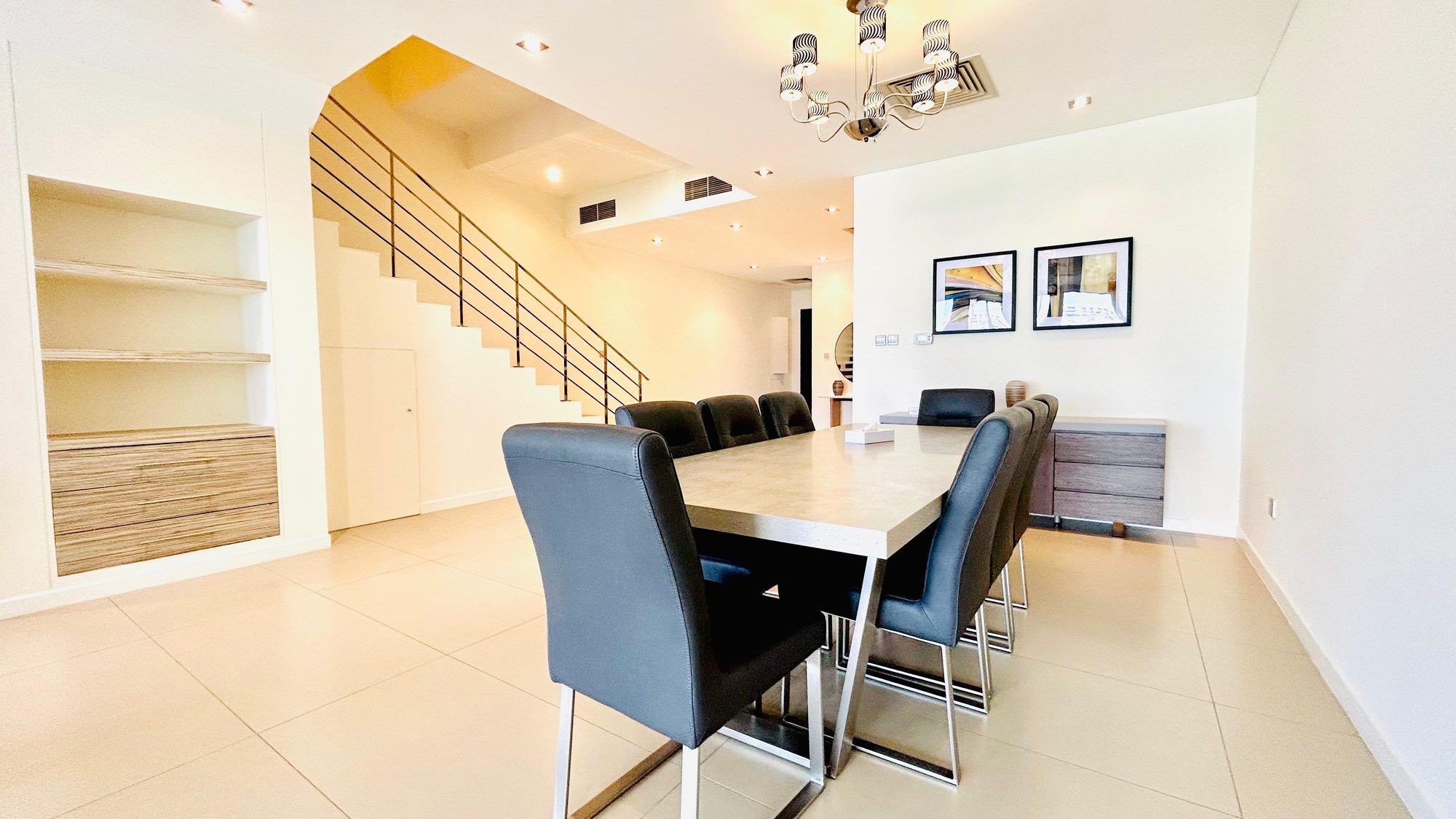 Four Bedroom Villa with Waterfront Setting