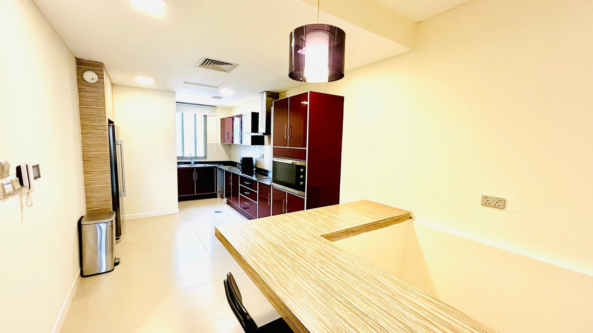 Four Bedroom Villa with Waterfront Setting