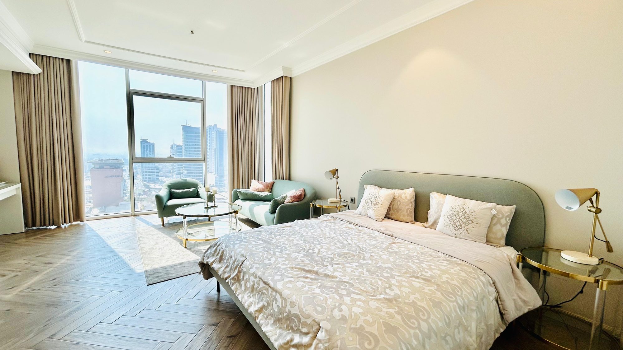 One-Bedroom Apartment with Shared Amenities