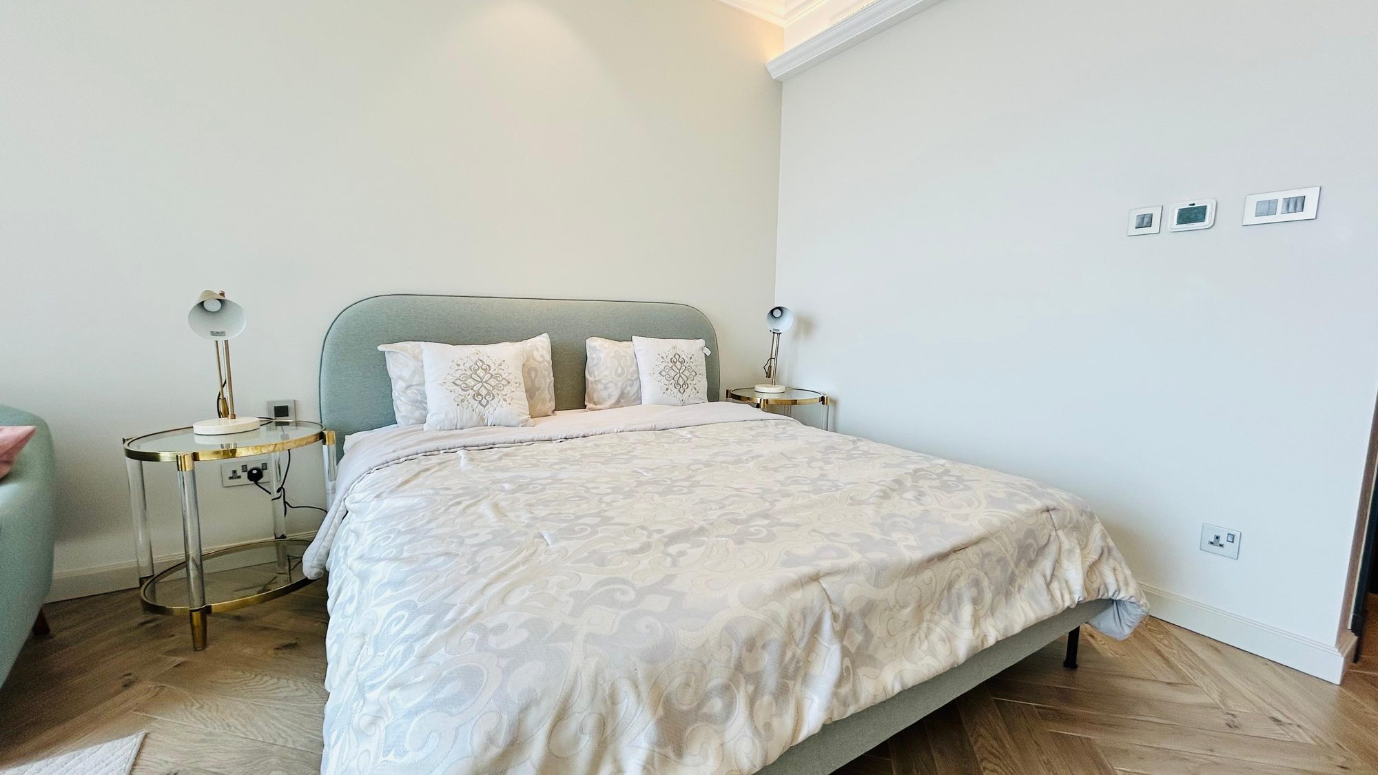 One-Bedroom Apartment with Shared Amenities