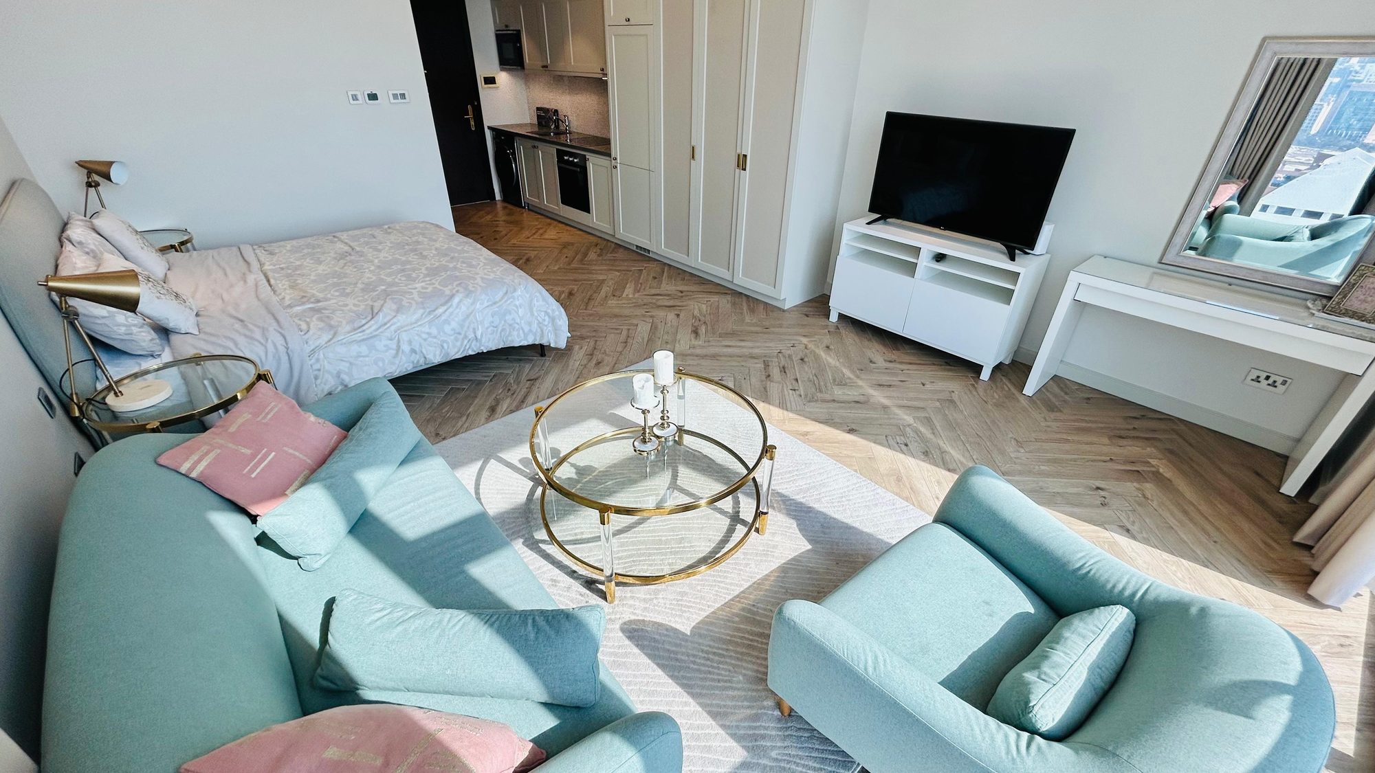 One-Bedroom Apartment with Shared Amenities