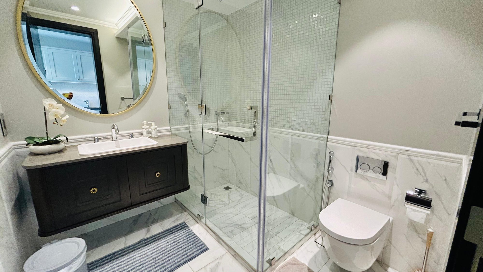 One-Bedroom Apartment with Shared Amenities
