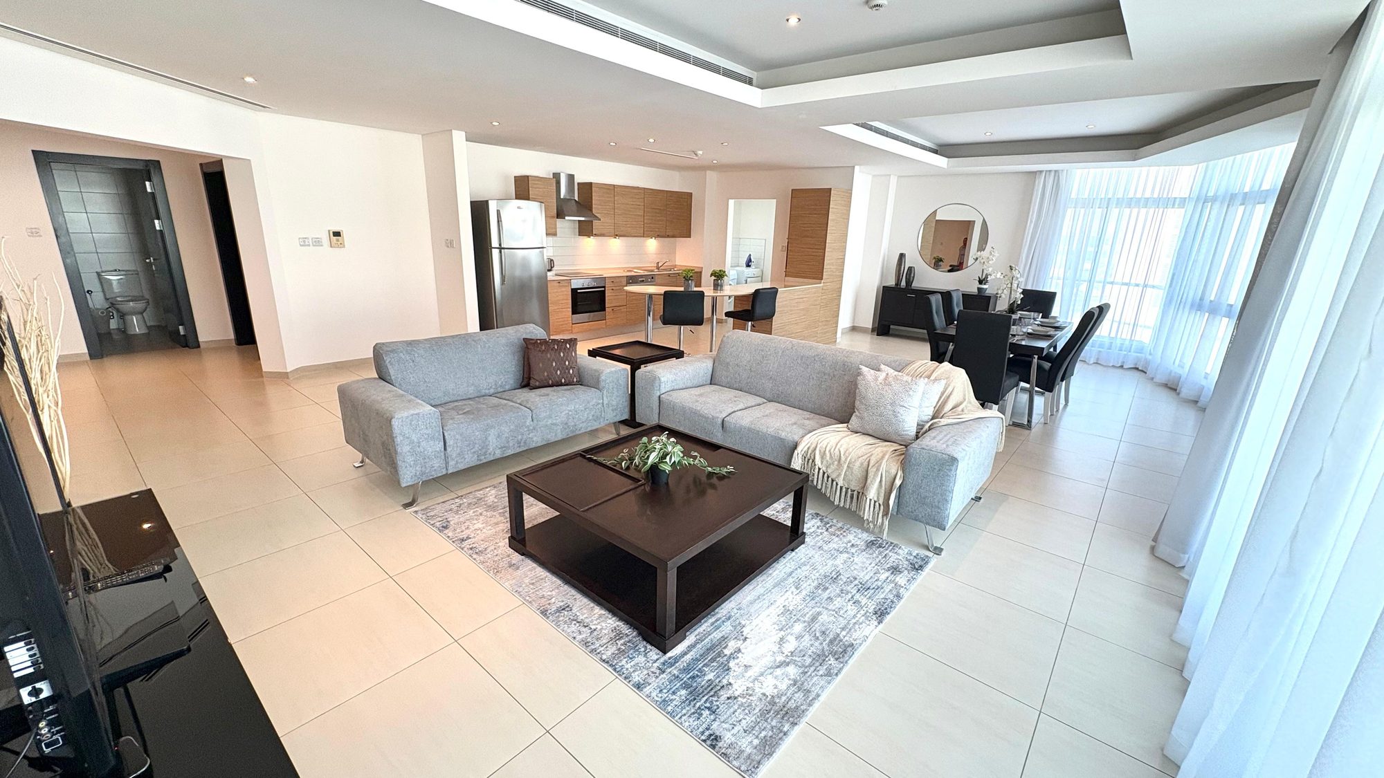 Two Bedroom Apartment with Fitness and Leisure Facilities