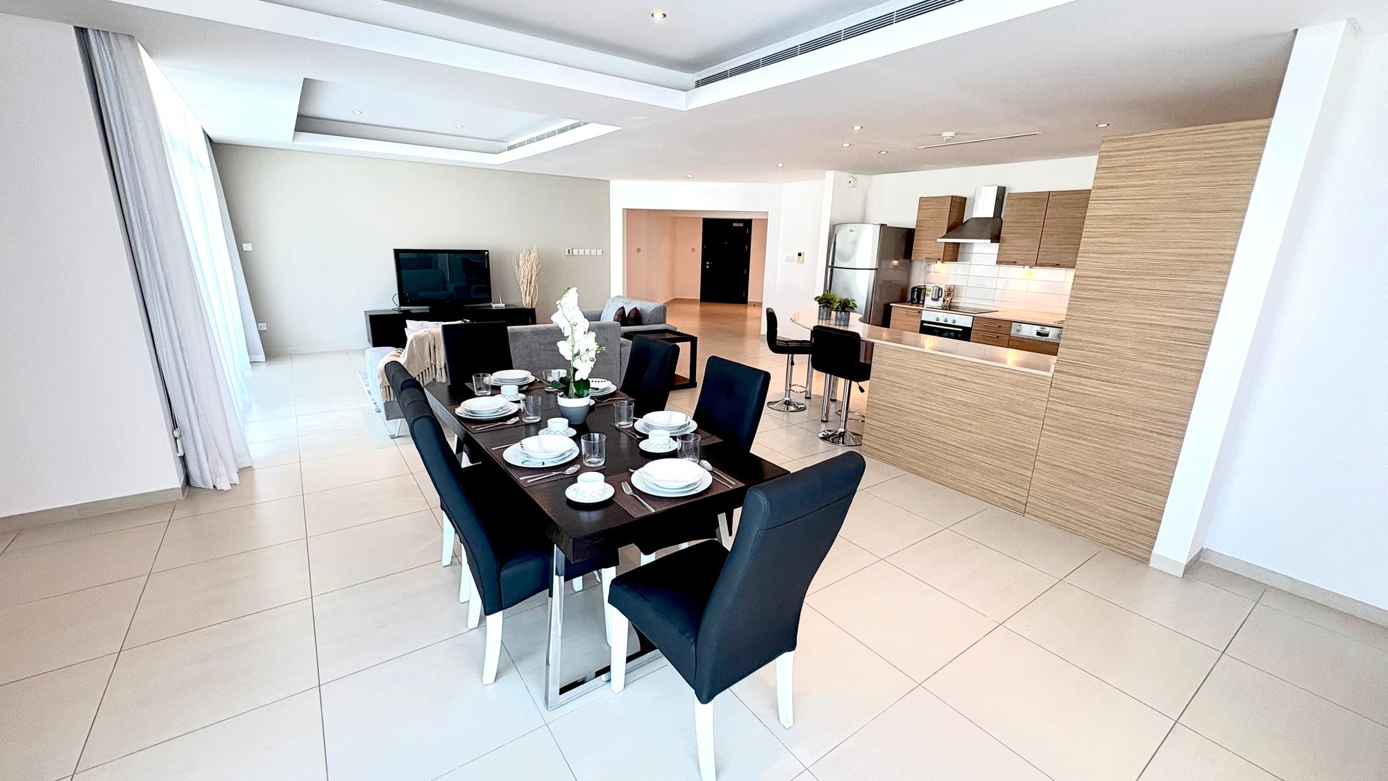 Two Bedroom Apartment with Fitness and Leisure Facilities
