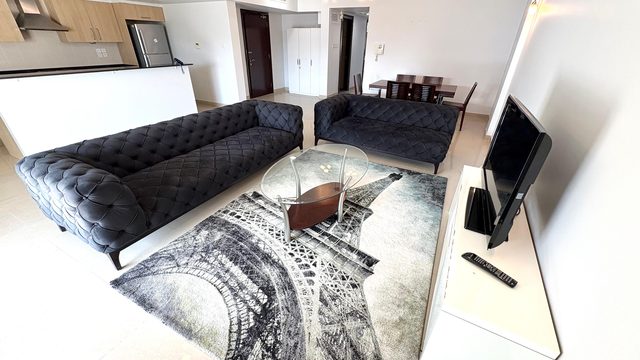 Two-Bedroom Apartment with Balcony in Muharraq