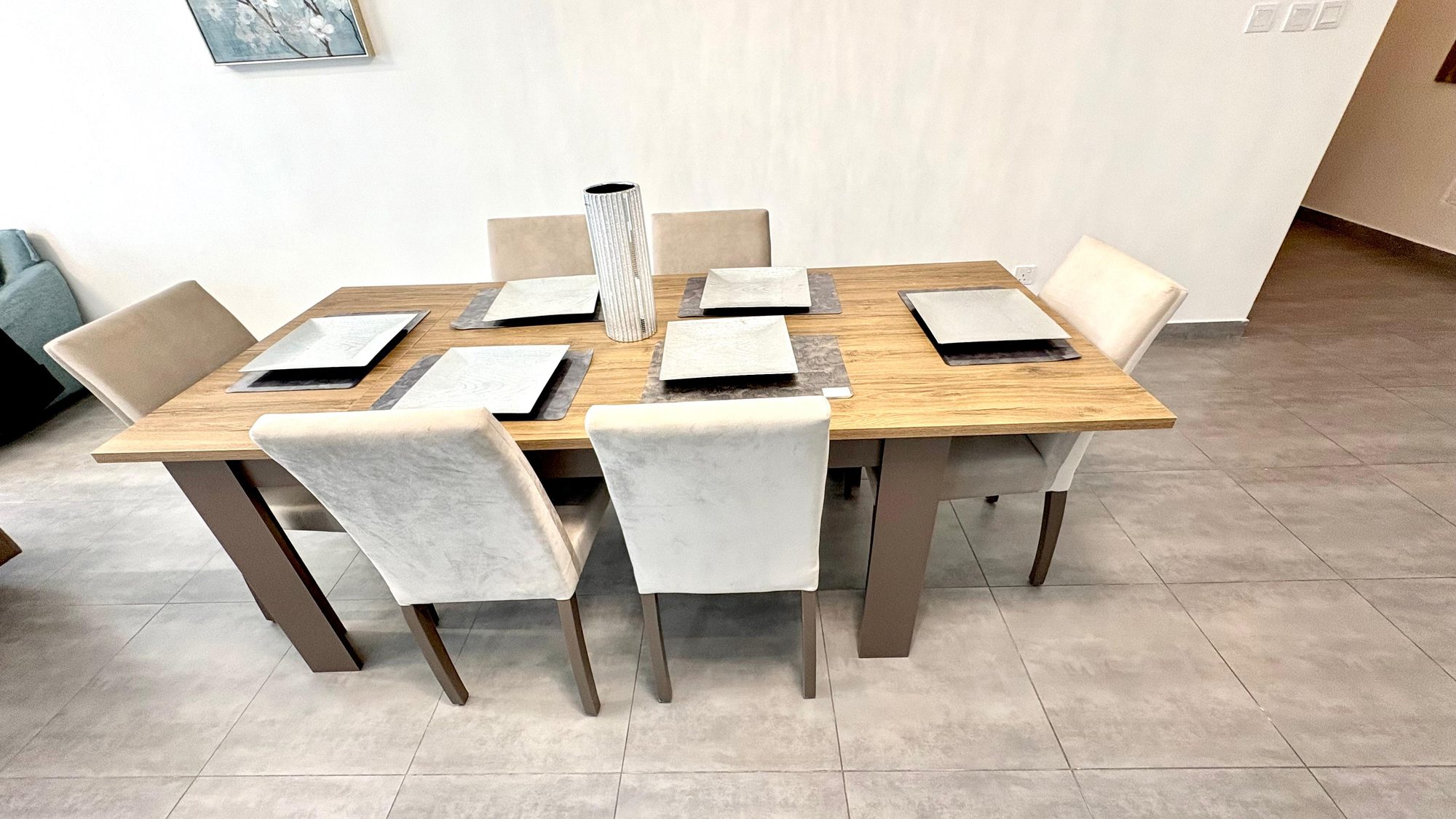 Two Bedroom Apartment with Balcony and Parking