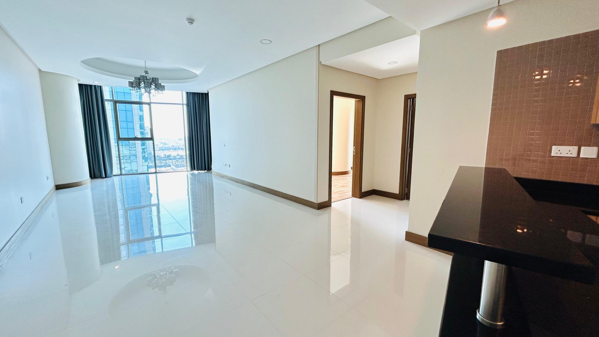 Two Bedroom Apartment with Pool and Gym