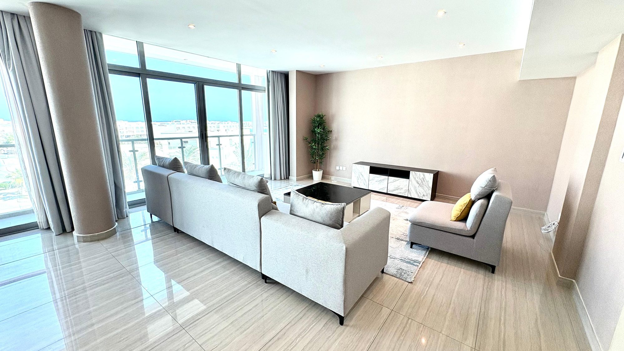 Three Bedroom Duplex with Water Views