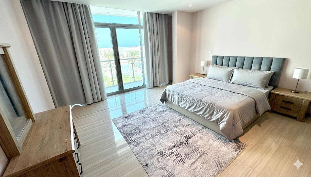 Three Bedroom Duplex with Water Views