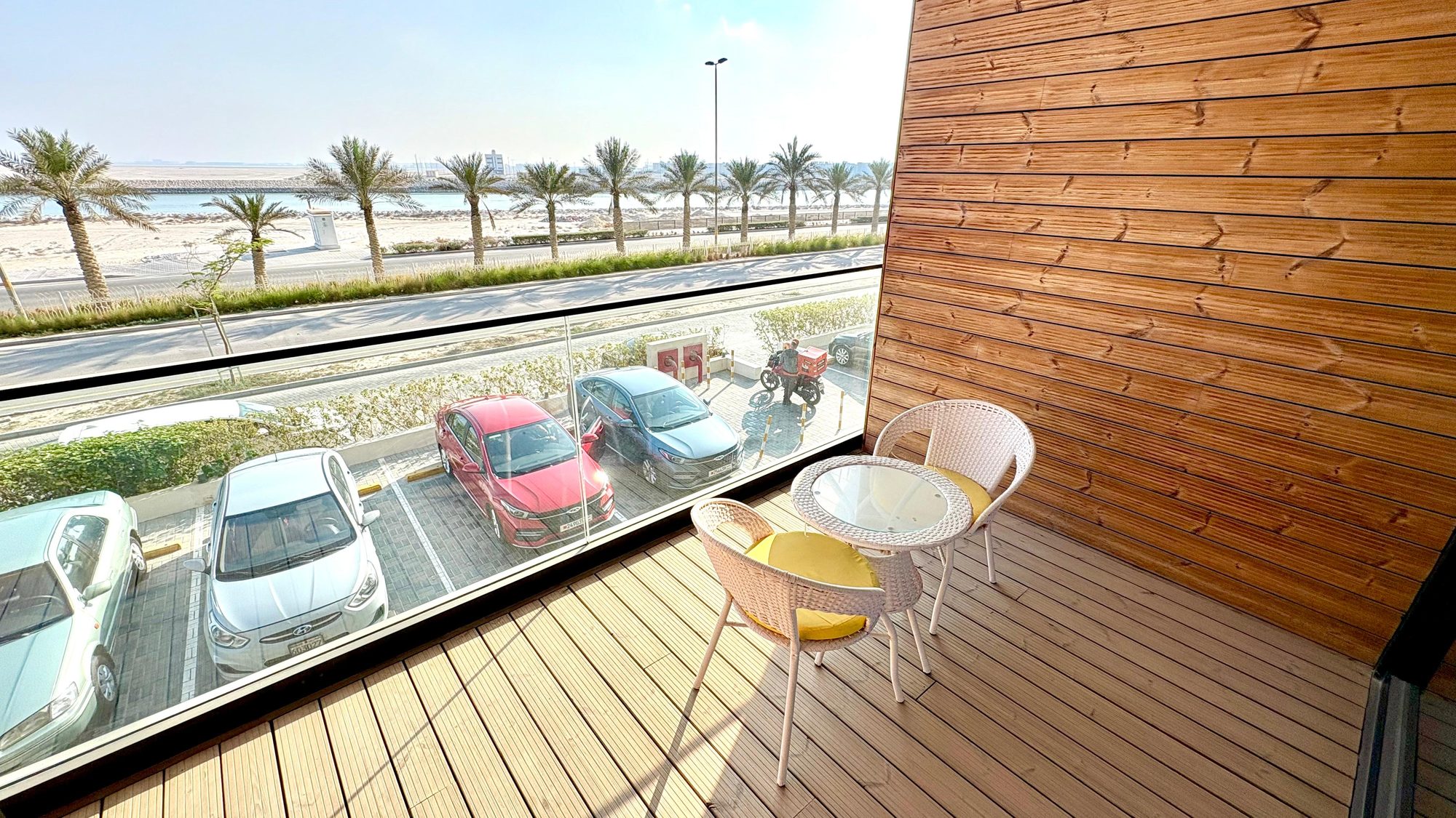 One-Bedroom Apartment with Pool and Gym Access