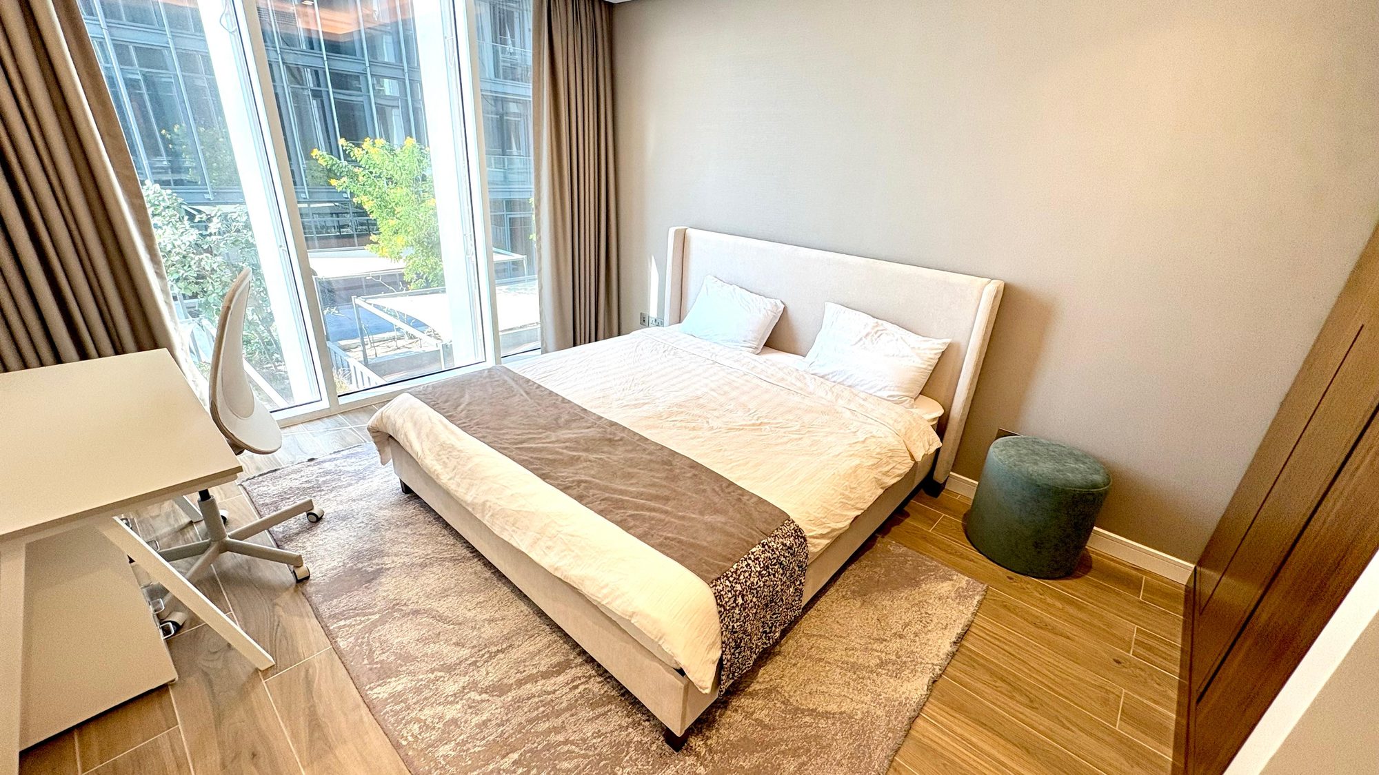 Three Bedroom Apartment with Maid's Room