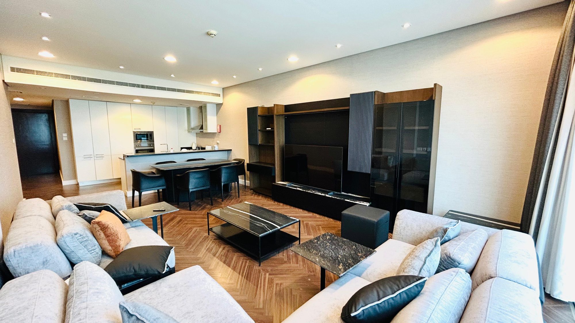 Two-Bedroom Apartment, 158 sqm, Fully Furnished