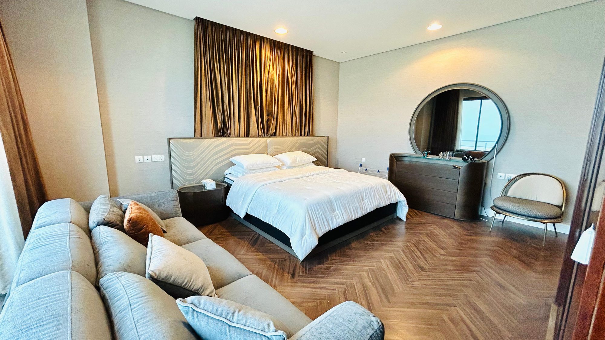Two-Bedroom Apartment, 158 sqm, Fully Furnished