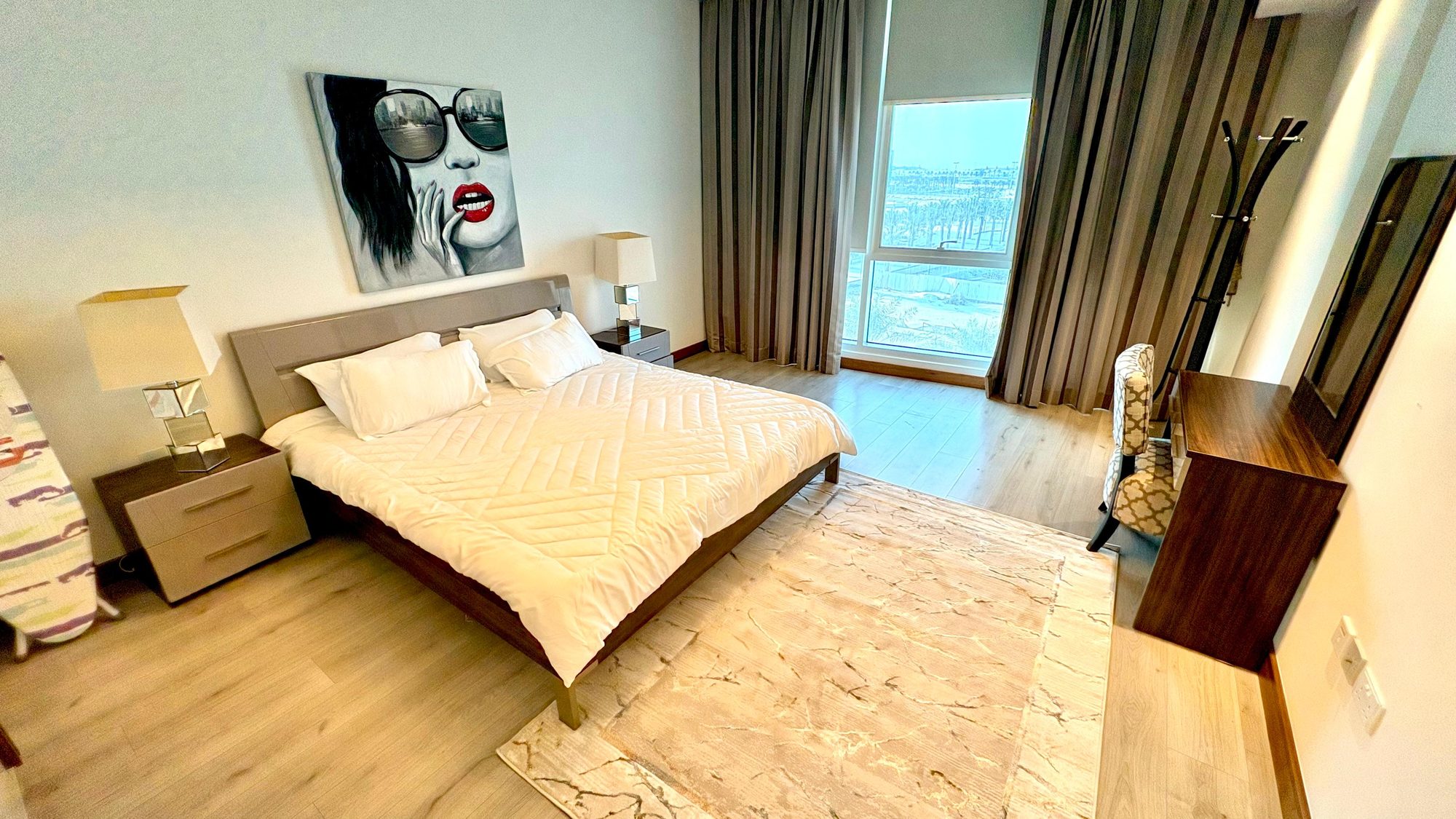 One Bedroom Apartment, 85 sqm, Two Bathrooms