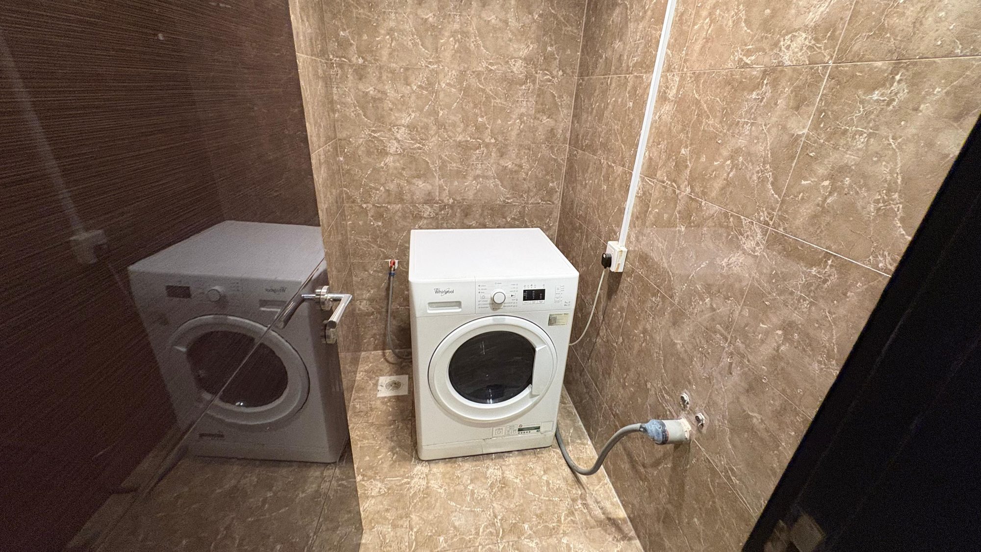 1 Bedroom Apartment with Water Views