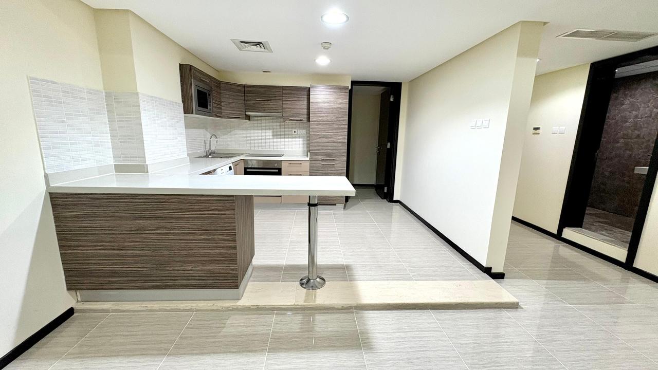 Three Bedroom Apartment with Shared Facilities