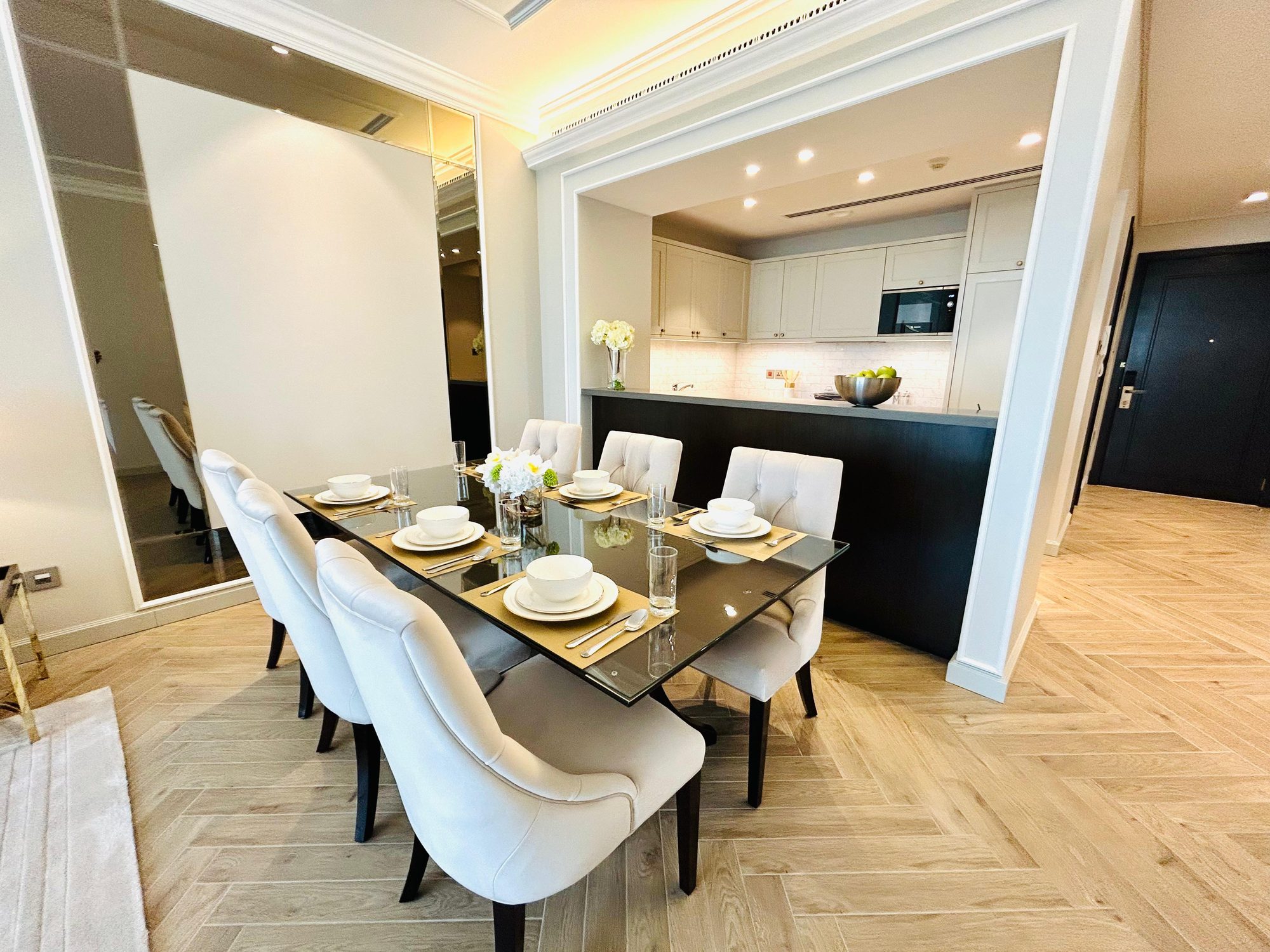 Two Bedroom Apartment with Maids Room