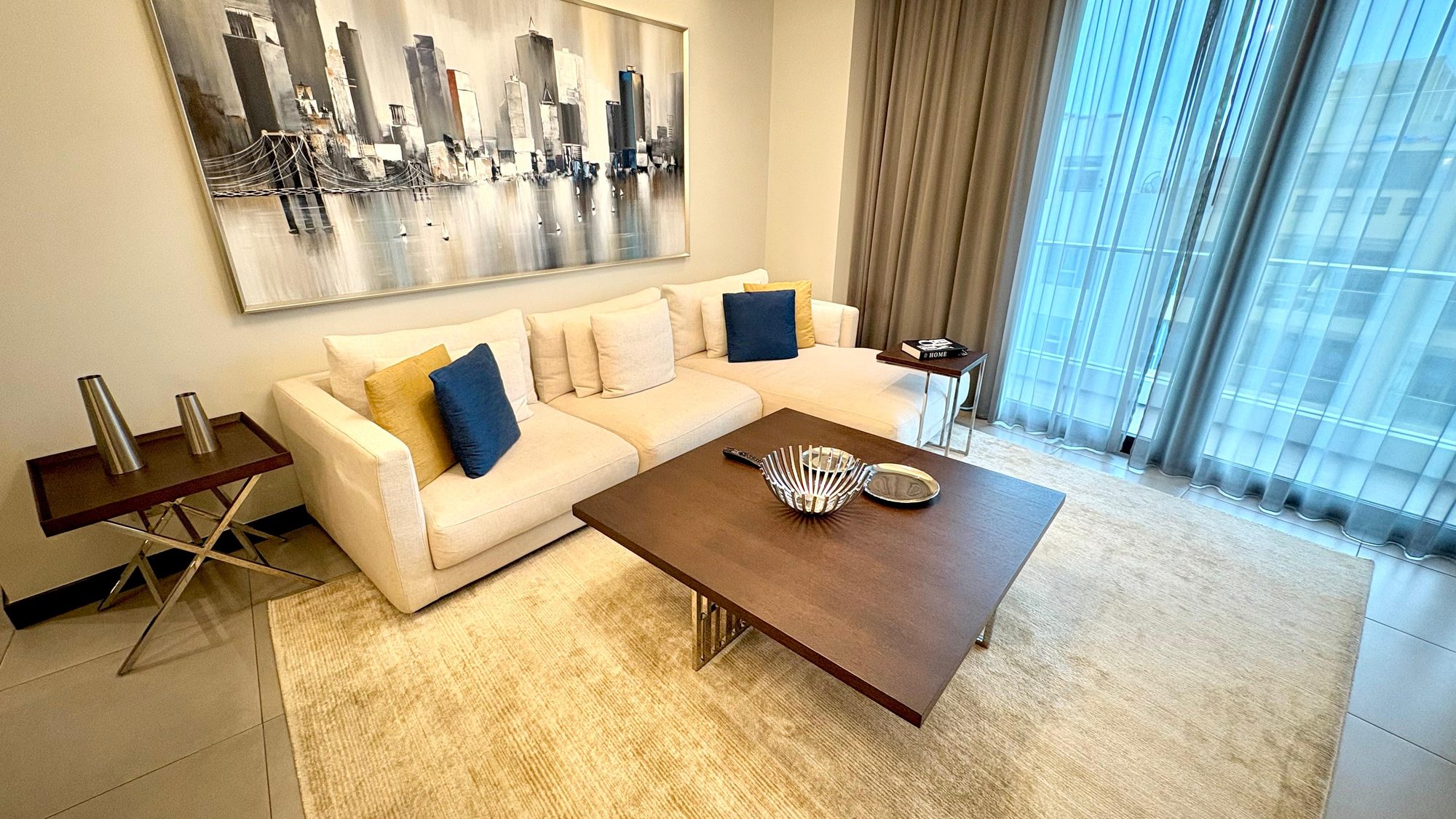 Two-Bedroom Apartment with Pool and Gym Access