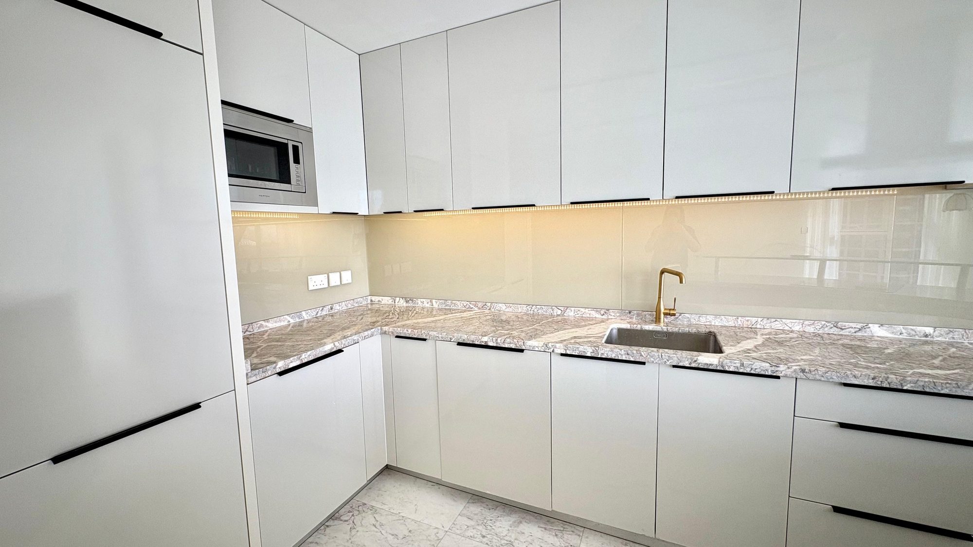 Three Bedroom Apartment with Maids Room