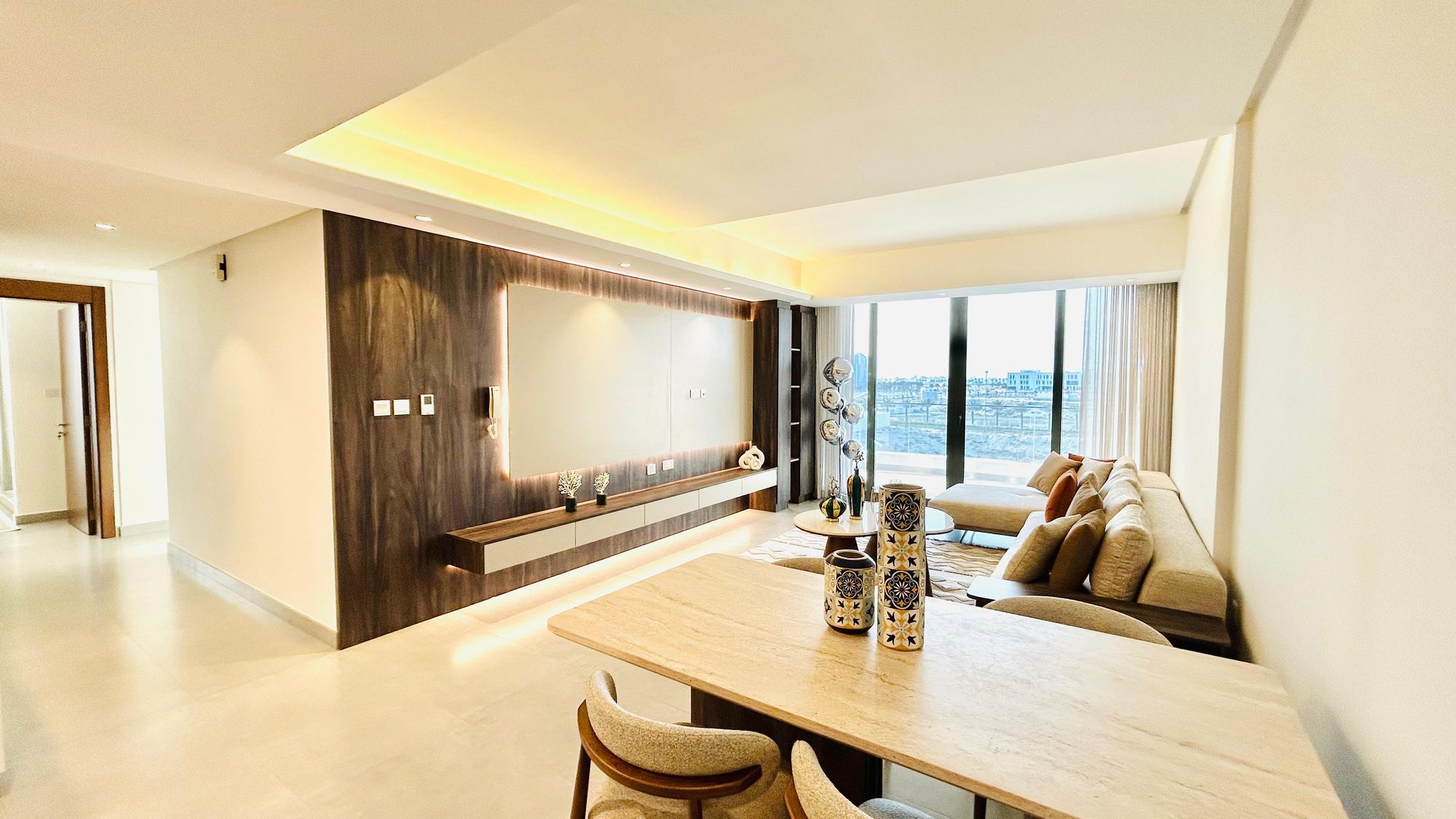 Two-Bedroom Apartment with Four Bathrooms