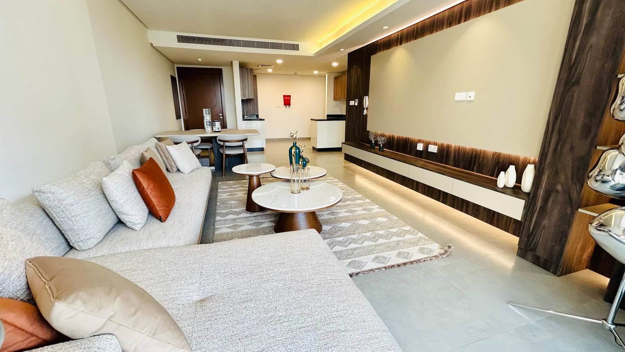 Two-Bedroom Apartment with Four Bathrooms