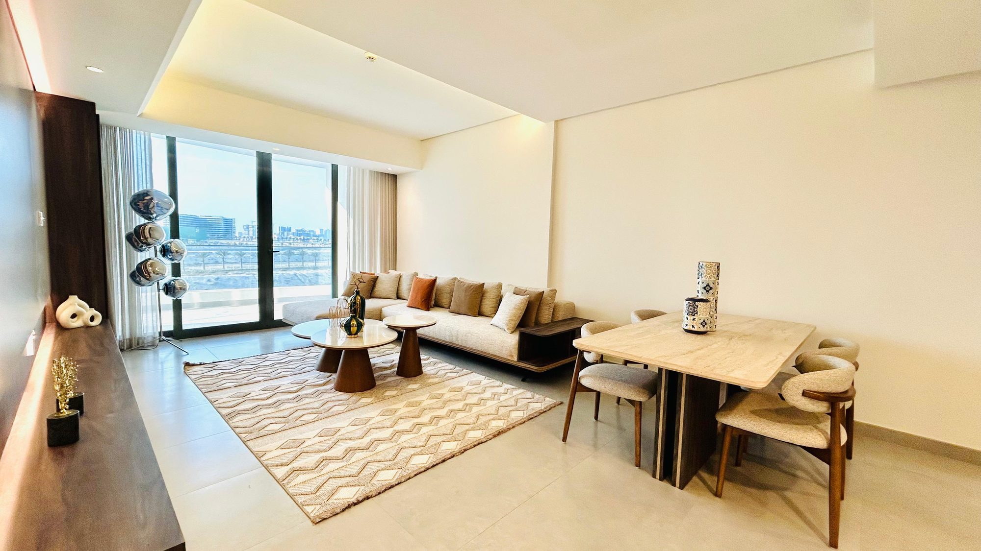 Two-Bedroom Apartment with Four Bathrooms