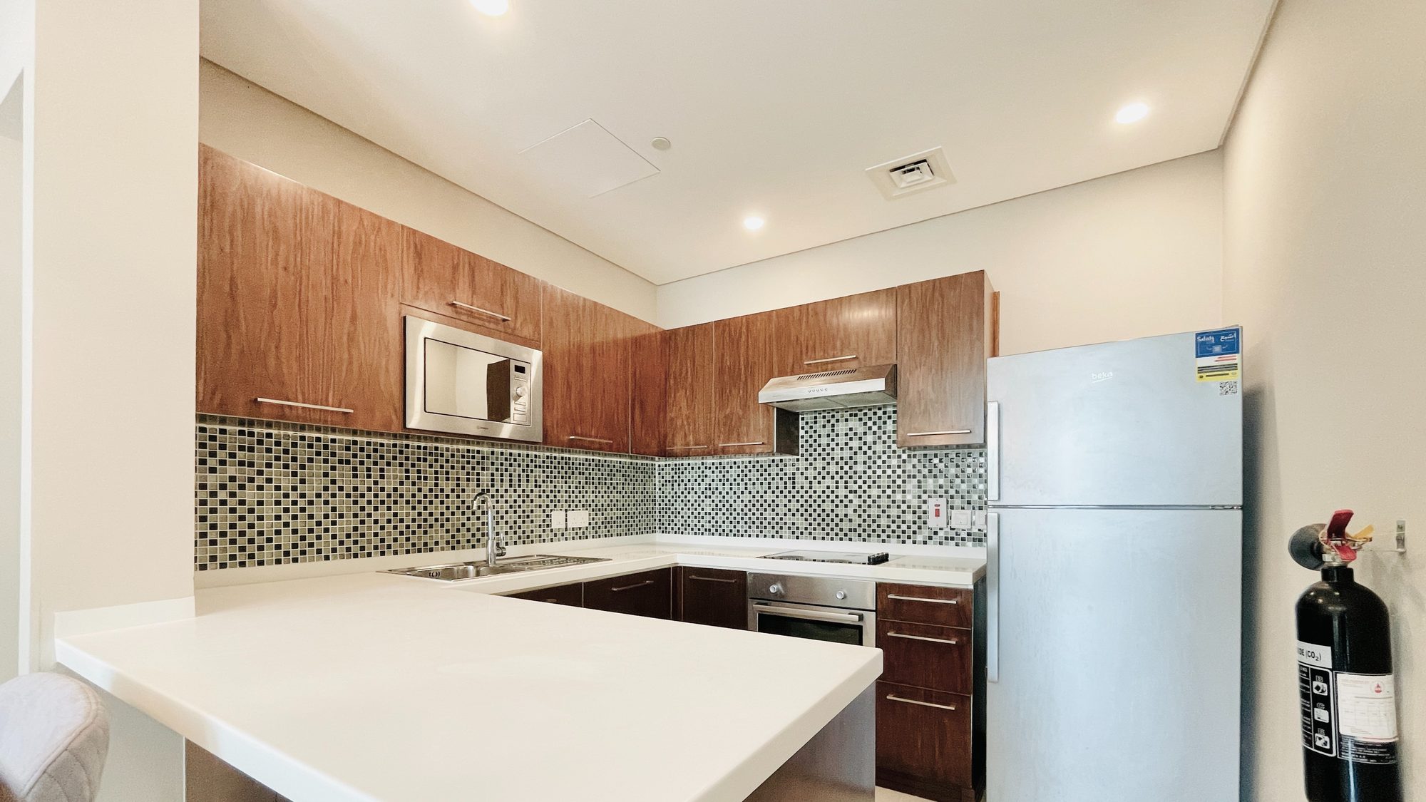 Studio Apartment with Balcony and Pool Access