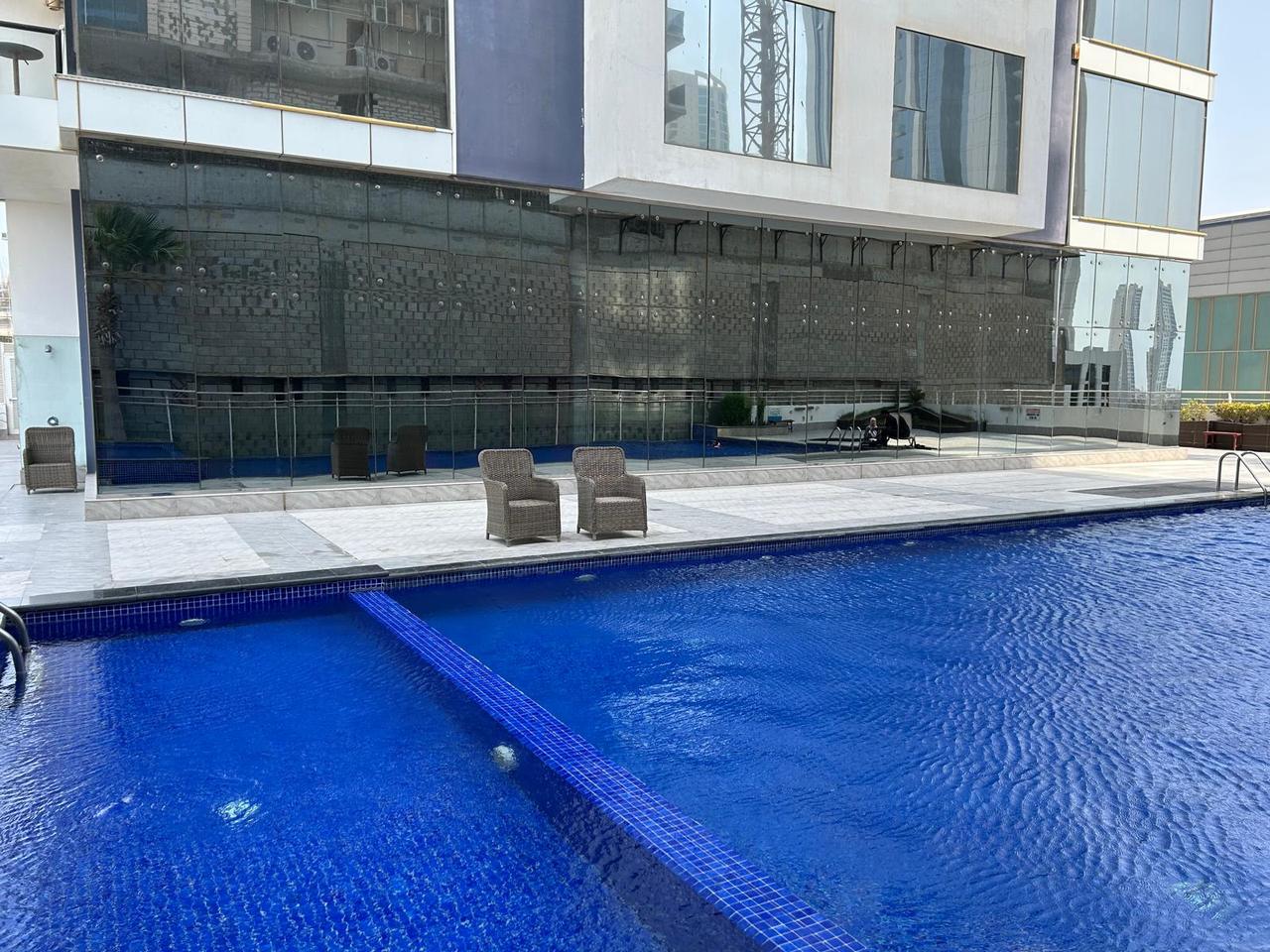 2 Bedroom Apartment with Pool Access