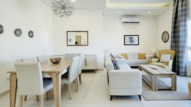 Three-Bedroom Apartment with Shared Pool and Gym