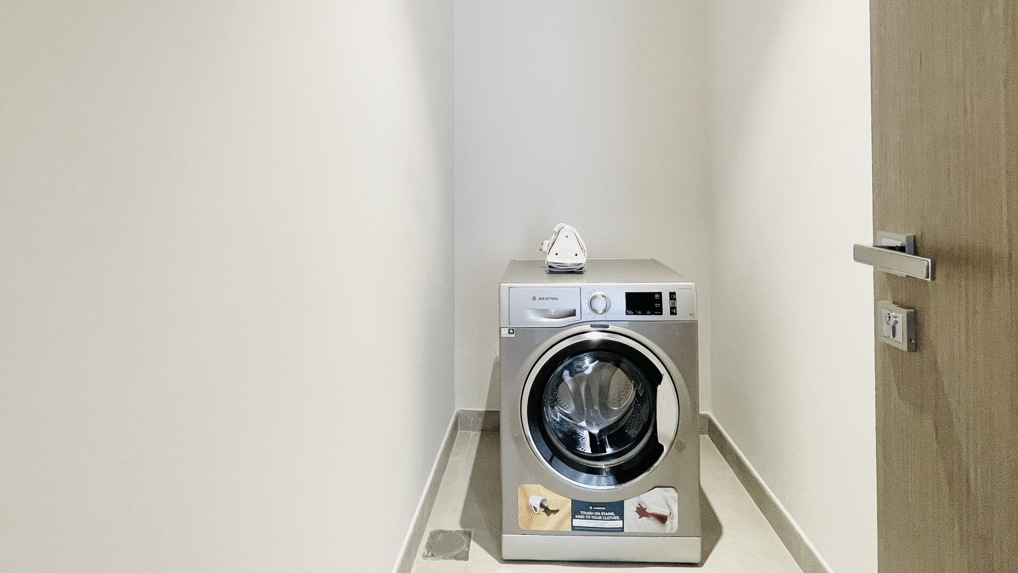 Three Bedroom Apartment with Dual Parking