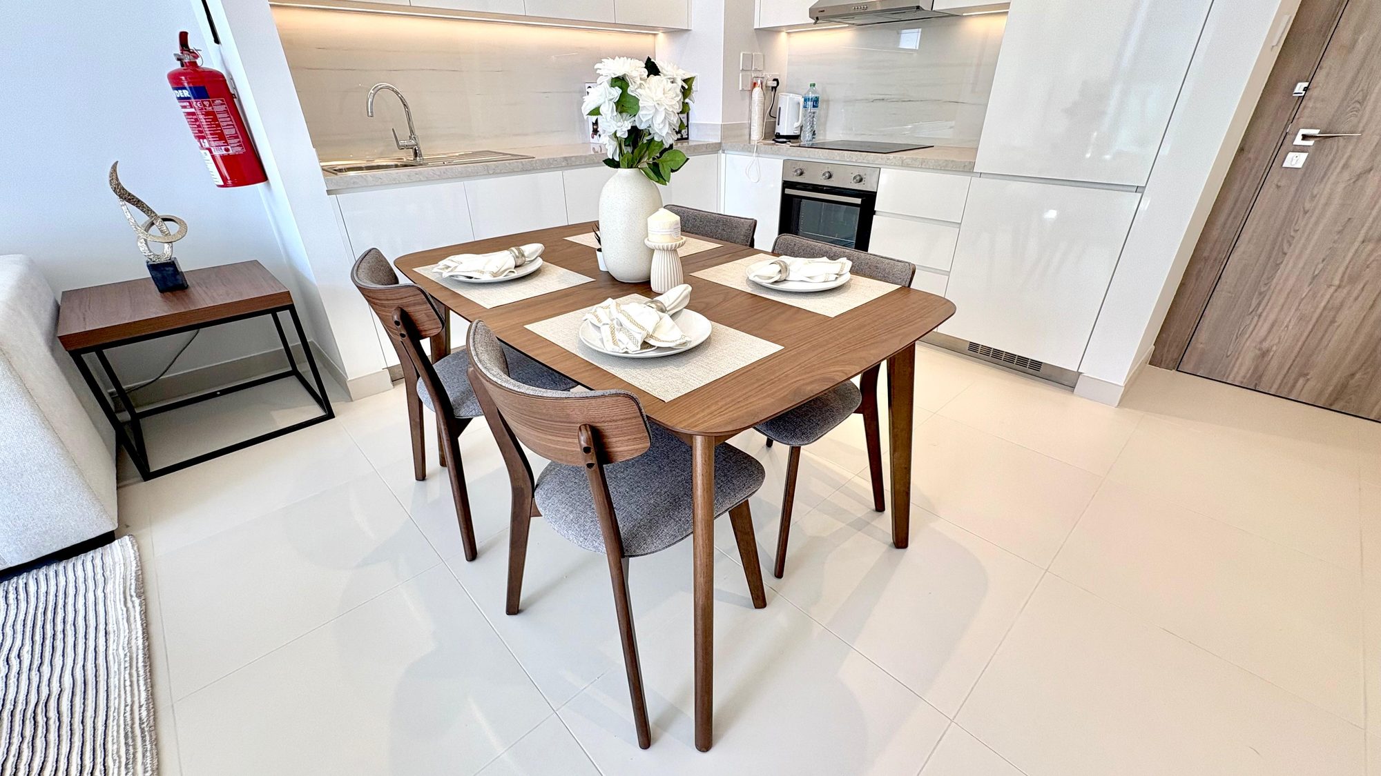 One-Bedroom Apartment, 60 sqm, Fully Furnished
