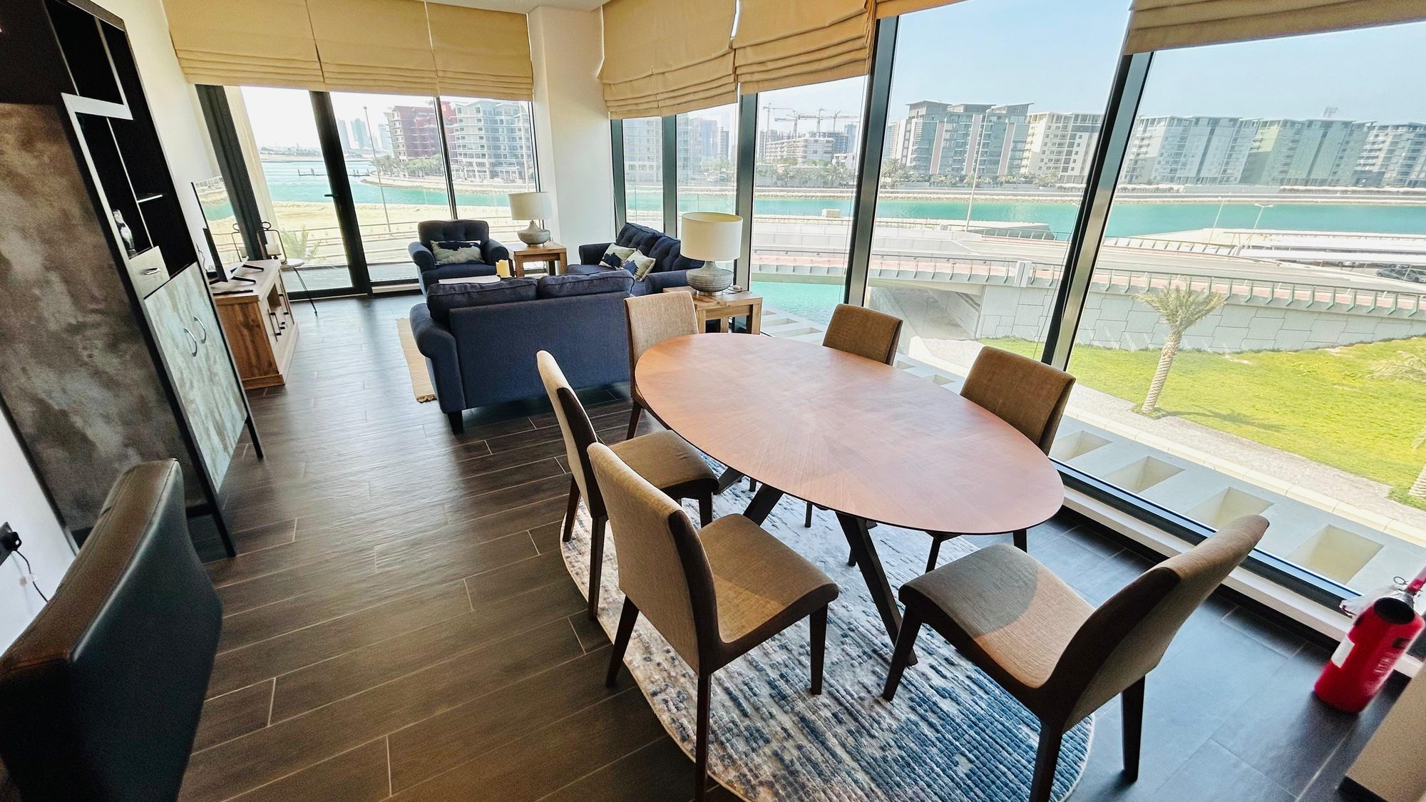Two-Bedroom Apartment with Gym and Pool Access