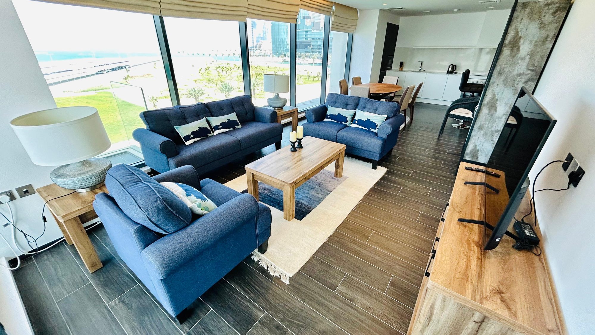 Two-Bedroom Apartment with Gym and Pool Access
