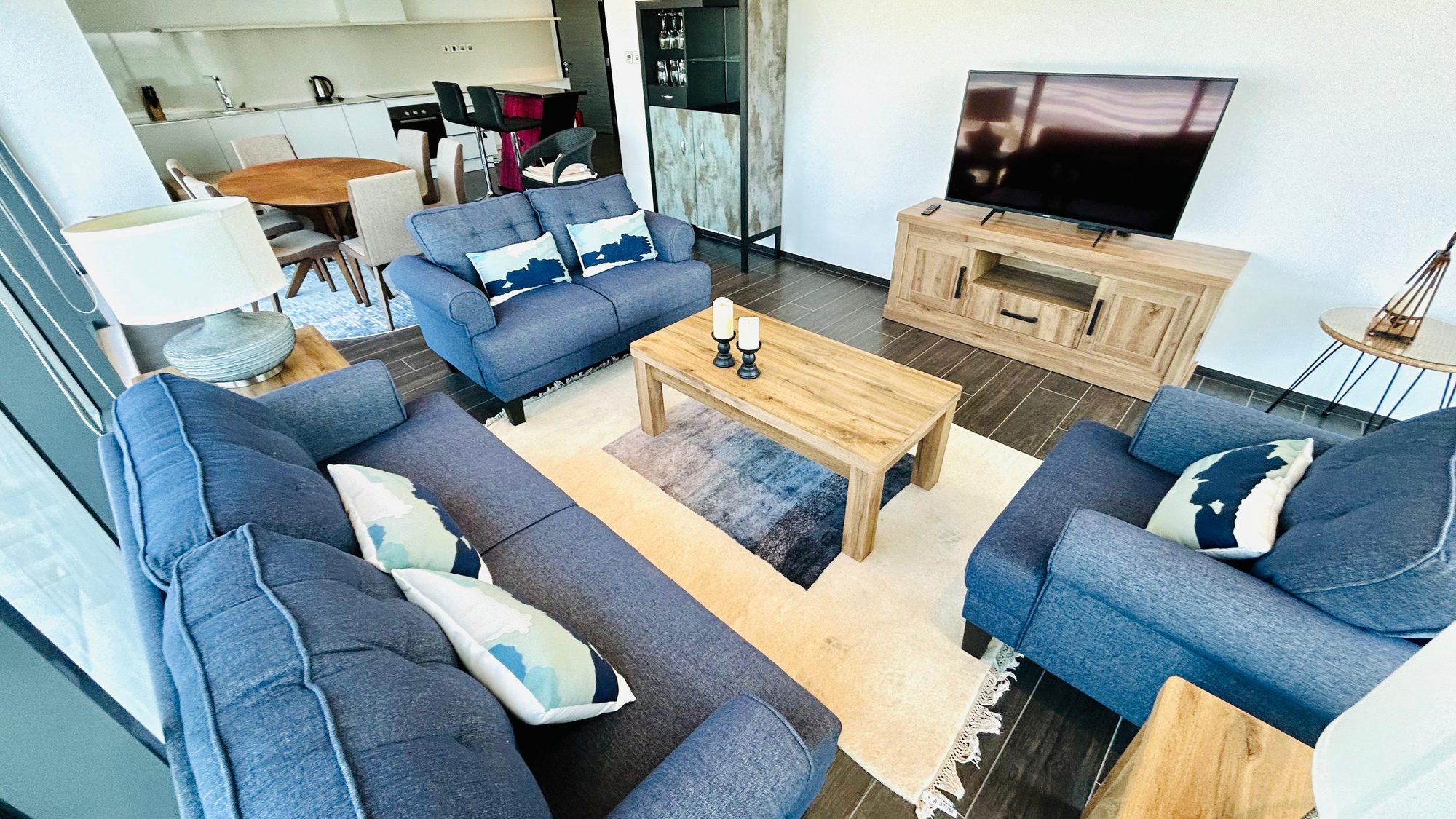 Two-Bedroom Apartment with Gym and Pool Access