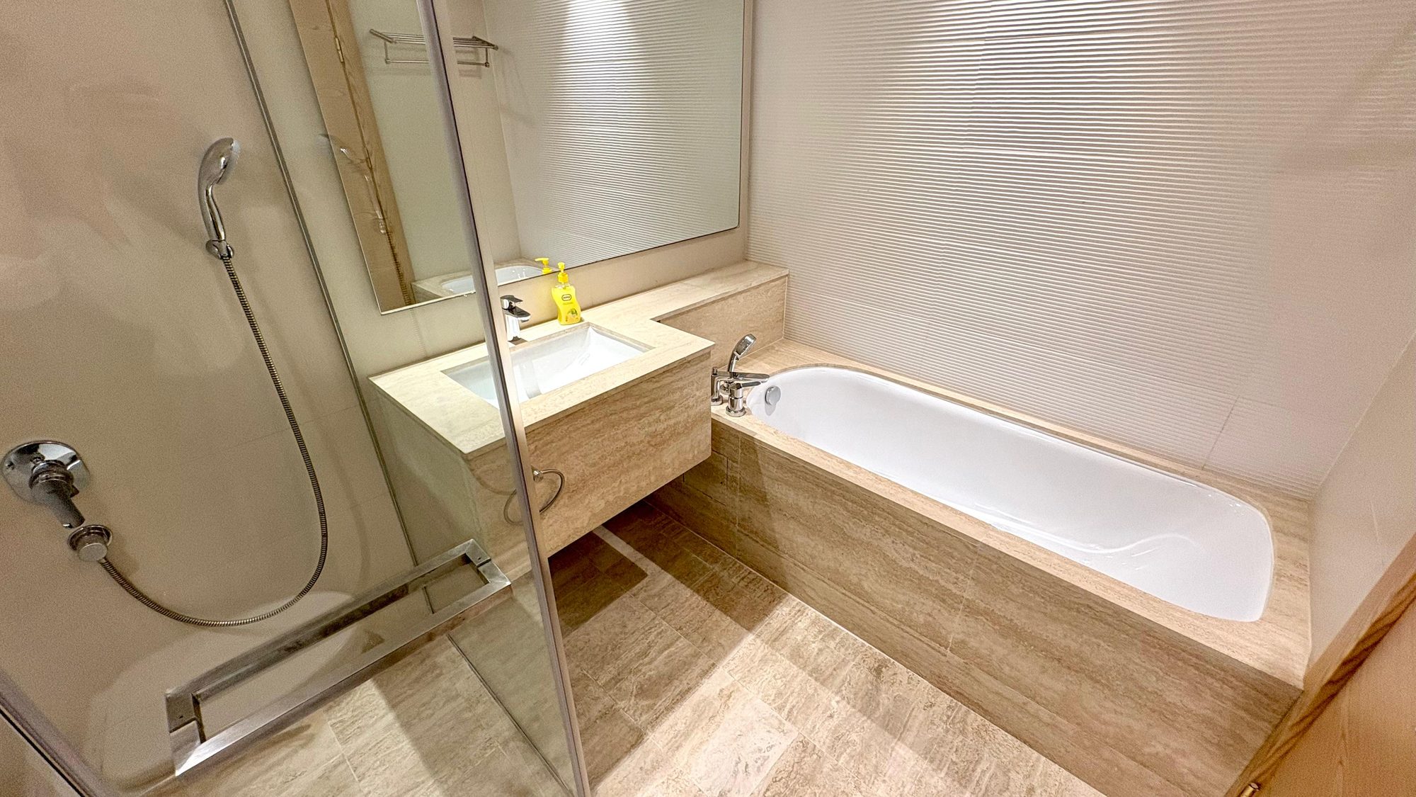 One Bedroom Apartment with Two Bathrooms