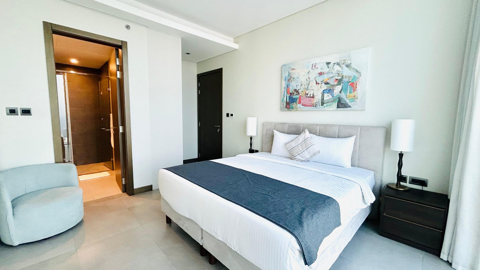 One Bedroom Apartment with Pool and Gym