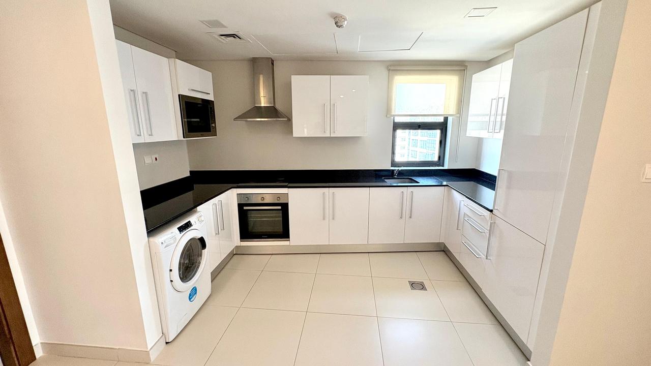 Two Bedroom Apartment with Three Bathrooms