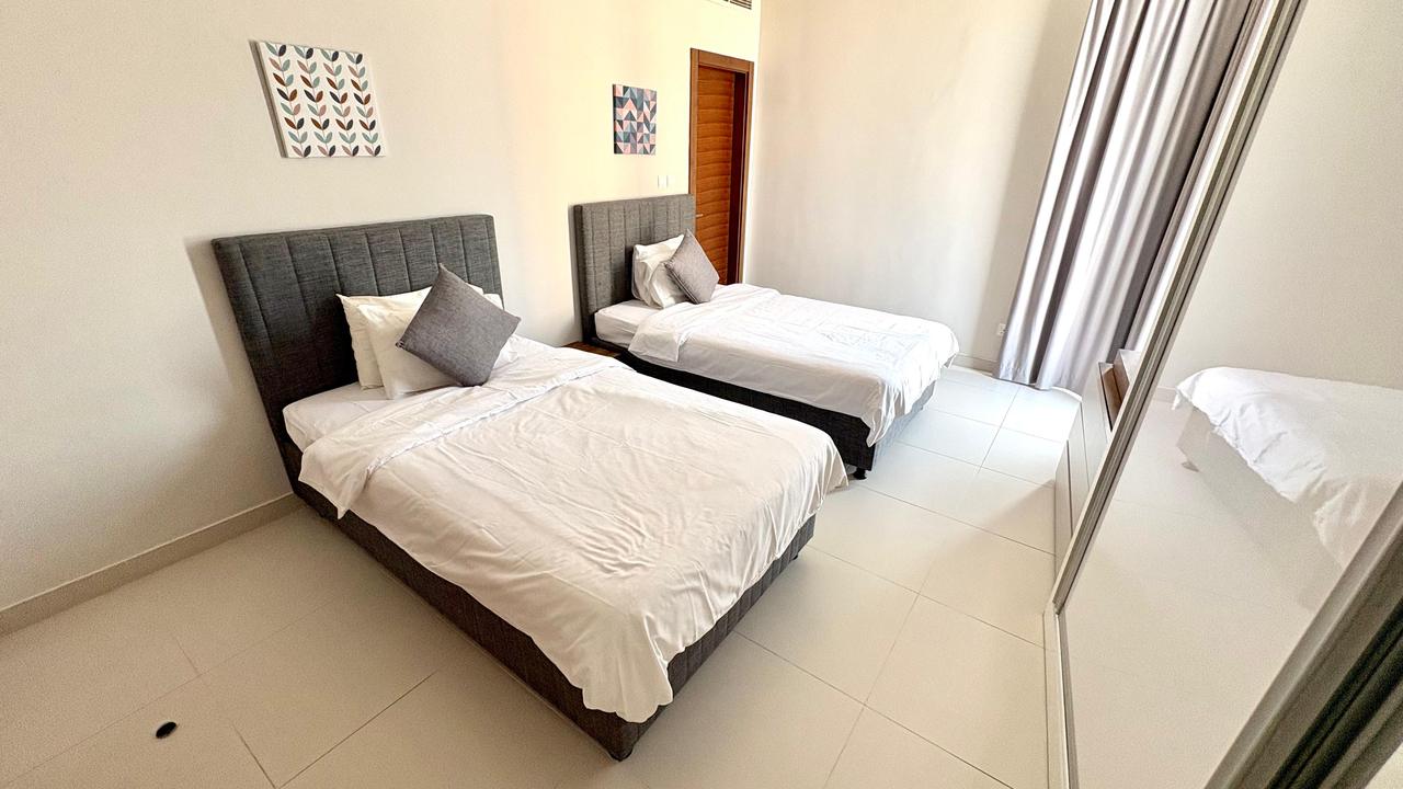 Two Bedroom Apartment with Three Bathrooms