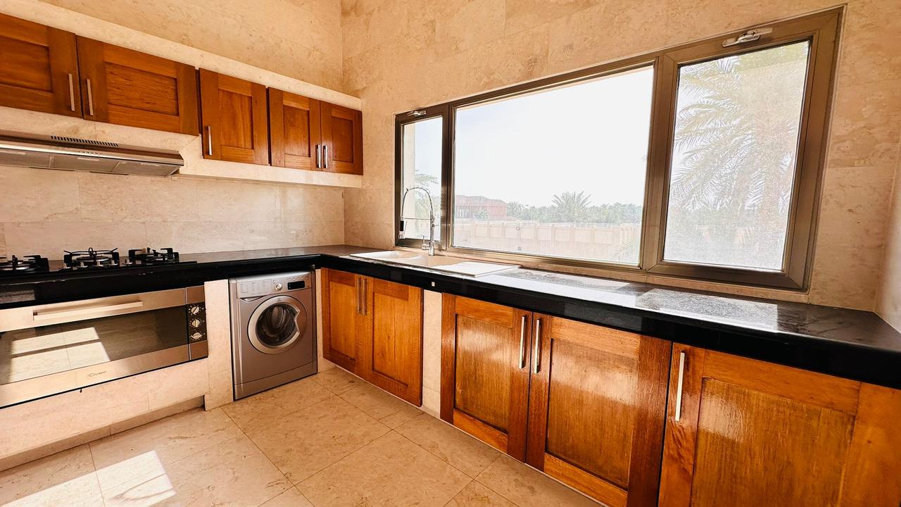 2 Bedroom Apartment with Pool and Gym