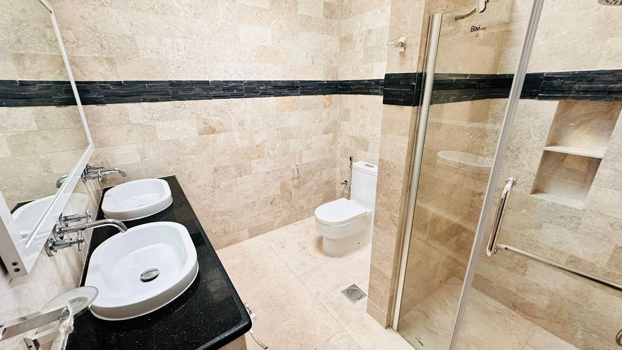 2 Bedroom Apartment with Pool and Gym